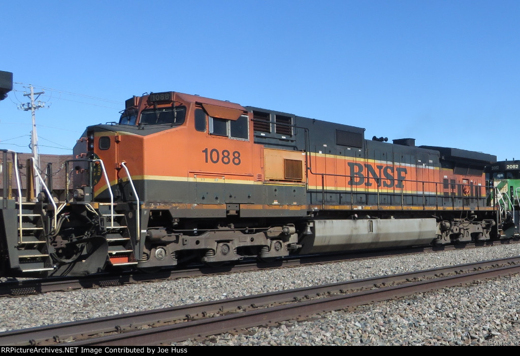 BNSF 1088